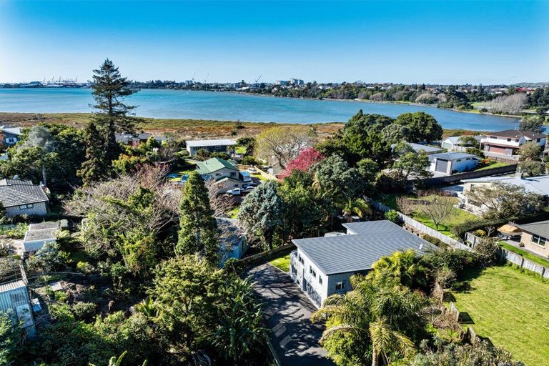 Photo of property in 13a Churchill Road, Judea, Tauranga, 3110