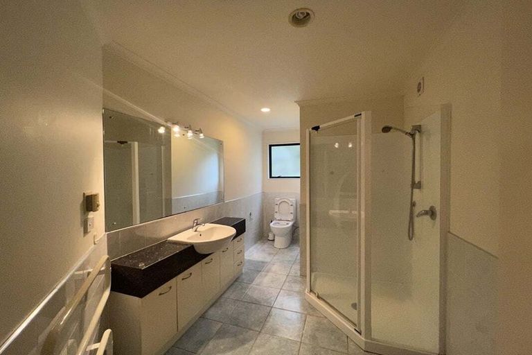 Photo of property in 66 Kate Sheppard Avenue, Torbay, Auckland, 0630