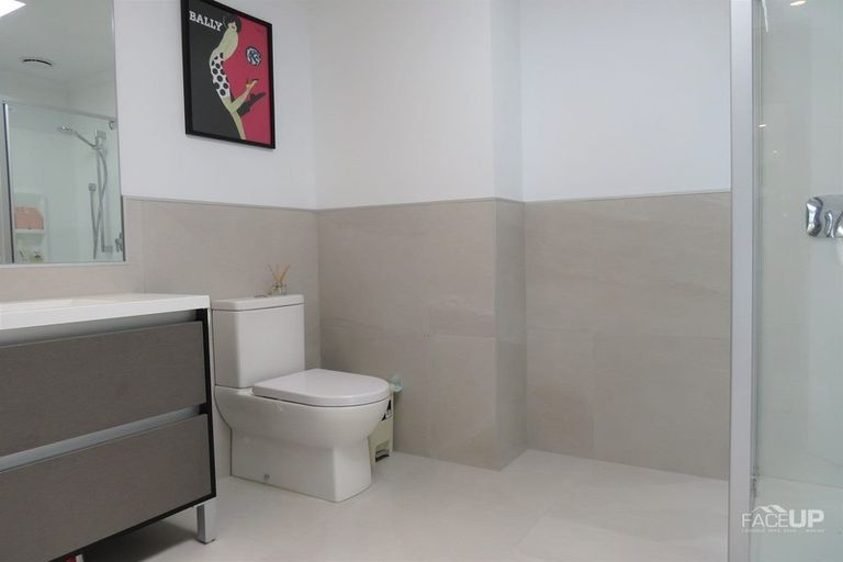 Photo of property in 20 Gilbert Hall Way, Swanson, Auckland, 0614