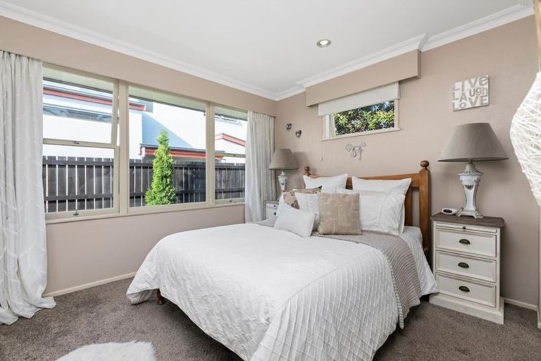 Photo of property in 429 Otumoetai Road, Otumoetai, Tauranga, 3110