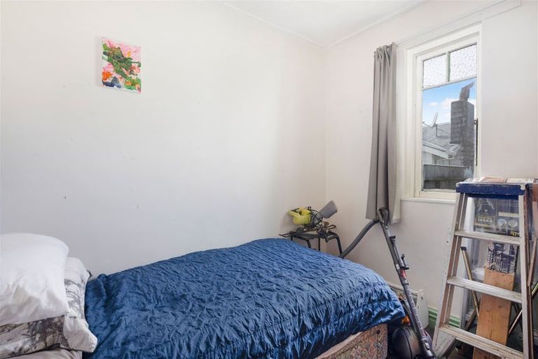 Photo of property in 4 Middleton Road, Johnsonville, Wellington, 6037