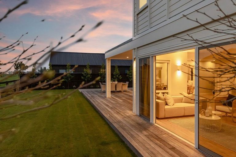 Photo of property in 20 Steve Askin Drive, Cracroft, Christchurch, 8022