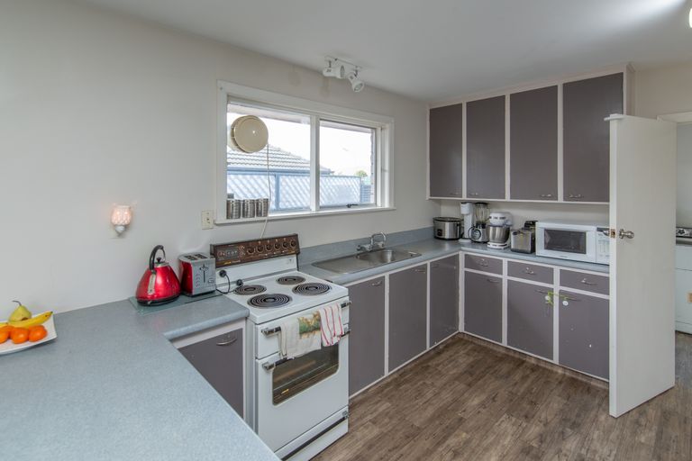 Photo of property in 58 Meon Street, Aranui, Christchurch, 8061