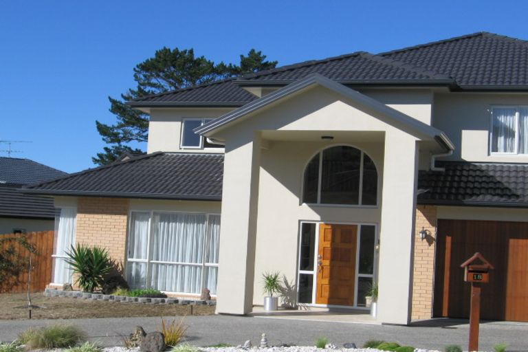 Photo of property in 18 Gold Street, Albany Heights, Auckland, 0632