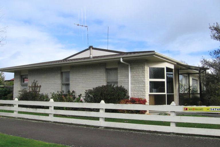 Photo of property in 82 Russell Street, Palmerston North, 4414