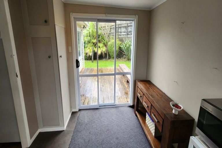 Photo of property in 7 Penrith Street, Westown, New Plymouth, 4310