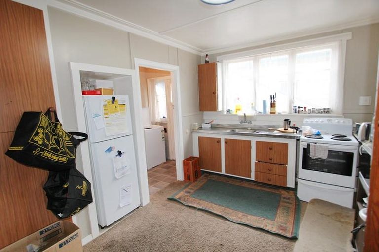 Photo of property in 121 Bay View Road, South Dunedin, Dunedin, 9012