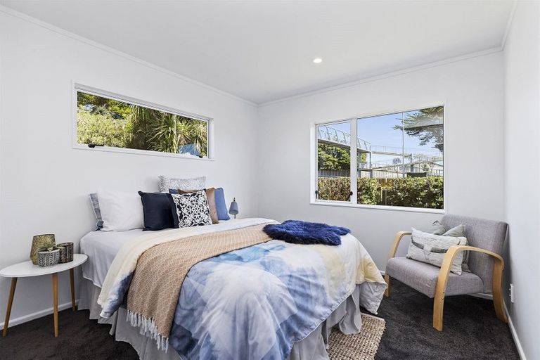 Photo of property in 2b James Street, Plimmerton, Porirua, 5026