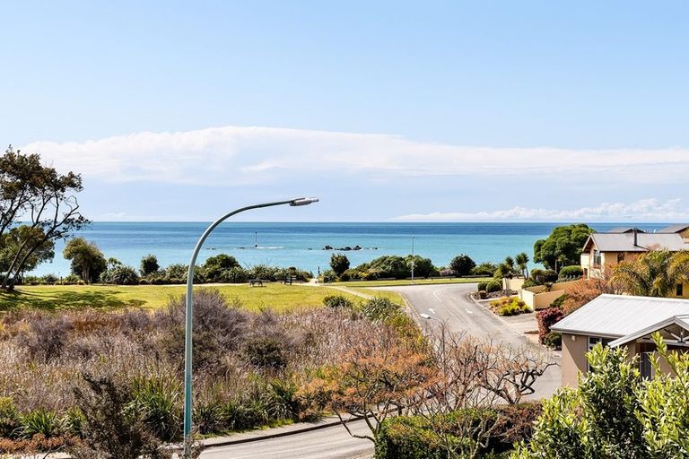 Photo of property in 6 Torlesse Drive, Kaiteriteri, Motueka, 7197