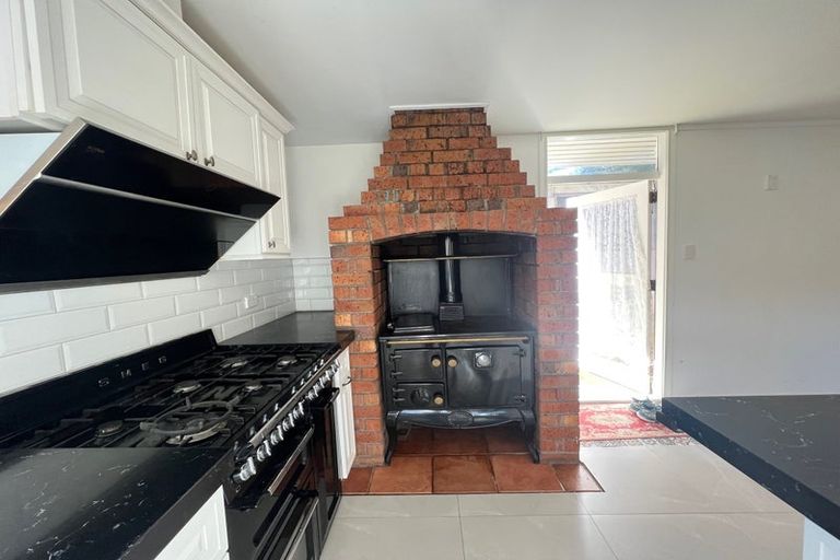 Photo of property in 76 Brookdale Road, Riverhead, Albany, 0793