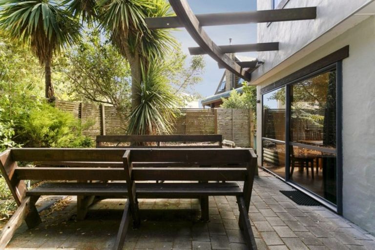 Photo of property in 2/126 Te Heuheu Street, Taupo, 3330