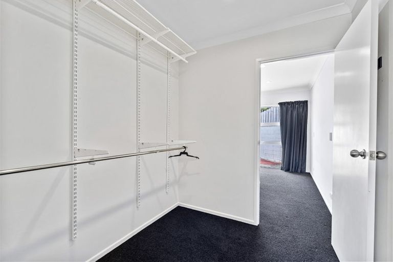 Photo of property in 8 Memorial Drive, Parahaki, Whangarei, 0112