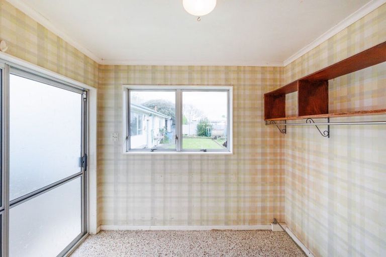 Photo of property in 35 Miro Street, Takaro, Palmerston North, 4410