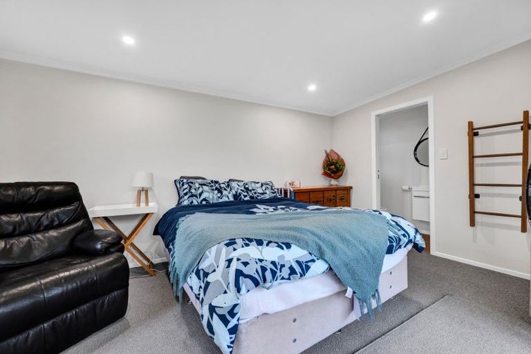 Photo of property in 73 Ihaia Road, Opunake, 4616