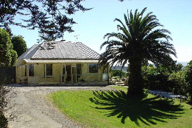 Photo of property in 22 Priscilla Crescent, Mornington, Wellington, 6021