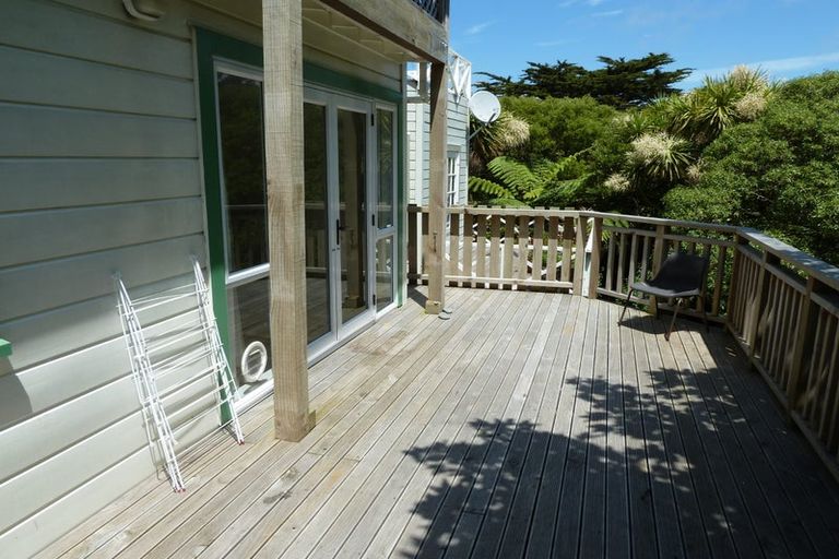 Photo of property in 121 Kelburn Parade, Kelburn, Wellington, 6012