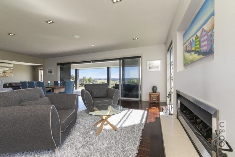 Photo of property in 89 Taylor Road, Waimauku, 0882