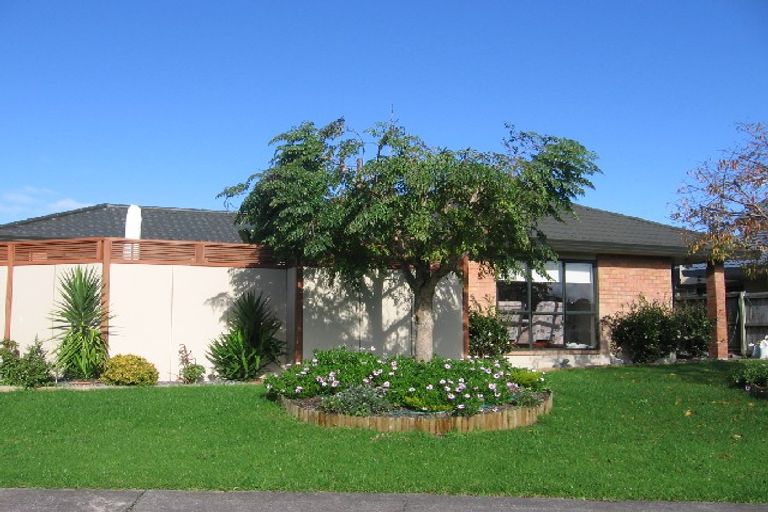 Photo of property in 7 Jade Court, Rosedale, Auckland, 0632