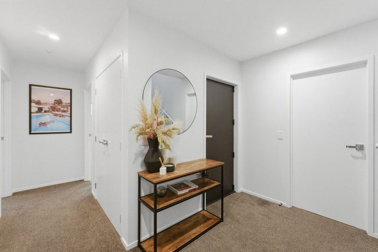 Photo of property in 3/59 Wallath Road, Westown, New Plymouth, 4310