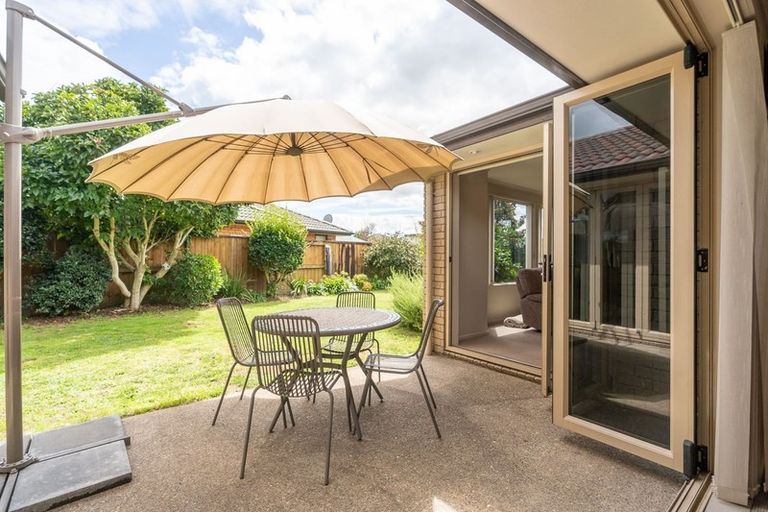 Photo of property in 54 Winchester Place, Rototuna North, Hamilton, 3210