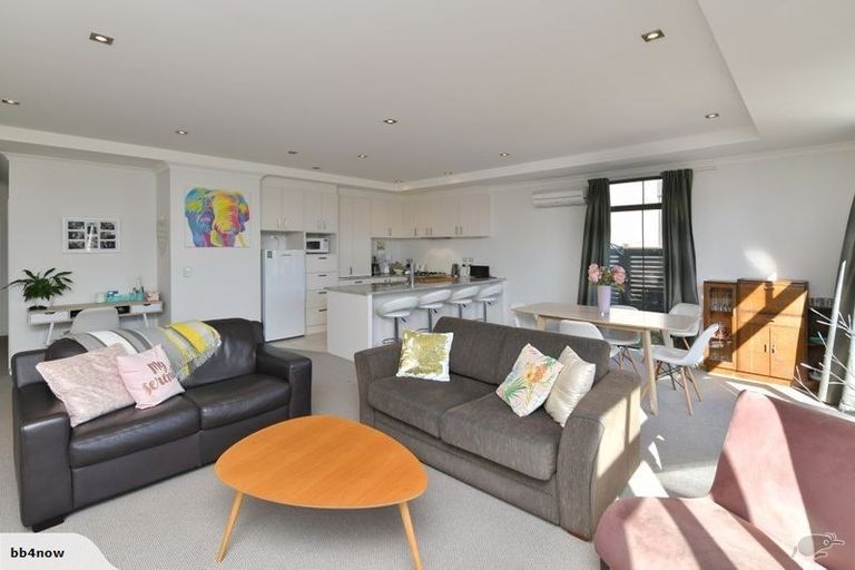 Photo of property in 42 Country Club Terrace, Northwood, Christchurch, 8051