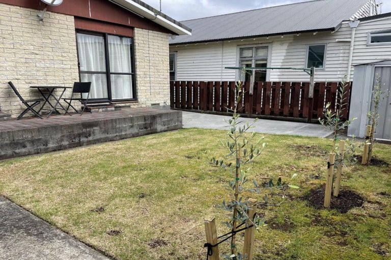 Photo of property in 19a Karamu Street, Strandon, New Plymouth, 4312