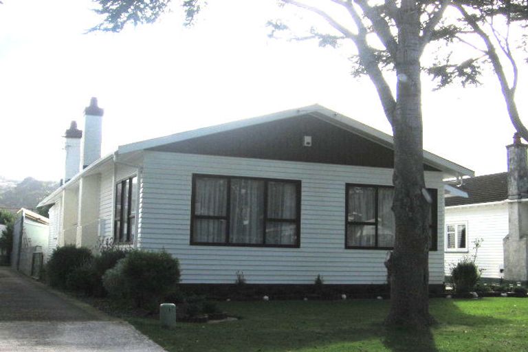 Photo of property in 7 Saint Albans Grove, Woburn, Lower Hutt, 5010