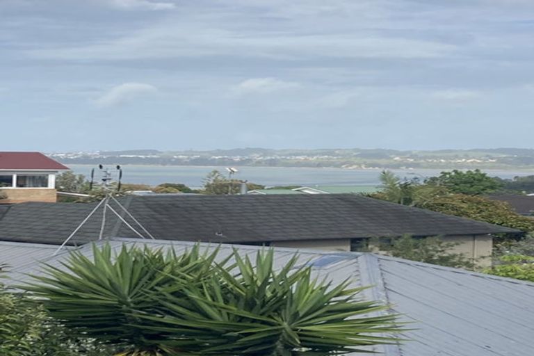 Photo of property in 1/57 Litten Road, Cockle Bay, Auckland, 2014