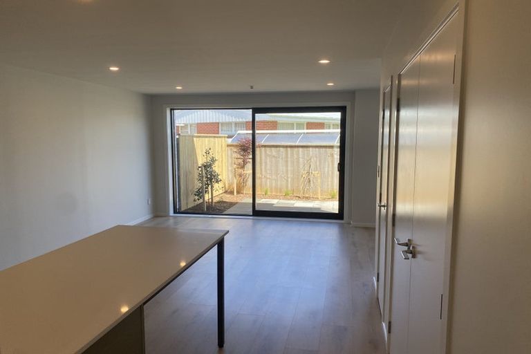 Photo of property in 9/90 Knights Road, Hutt Central, Lower Hutt, 5010