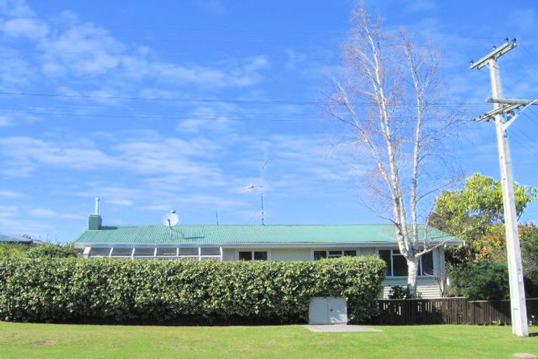 Photo of property in 1 Kingswood Road, Brookfield, Tauranga, 3110