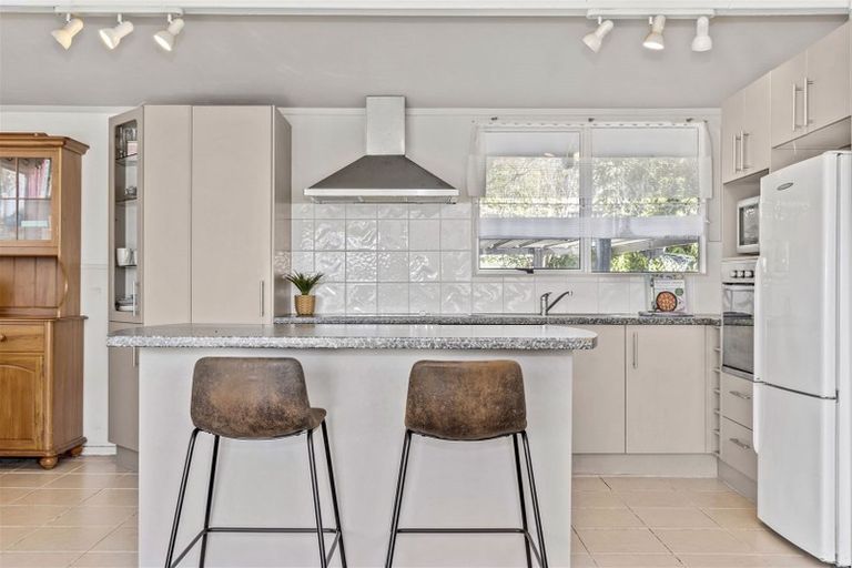 Photo of property in 200 Dickson Road, Papamoa Beach, Papamoa, 3118