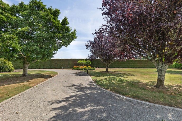 Photo of property in 101 Mcleavey Road, Ohau, Levin, 5570