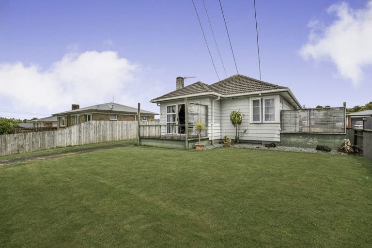 Photo of property in 32 Montgomery Avenue, Pukekohe, 2120