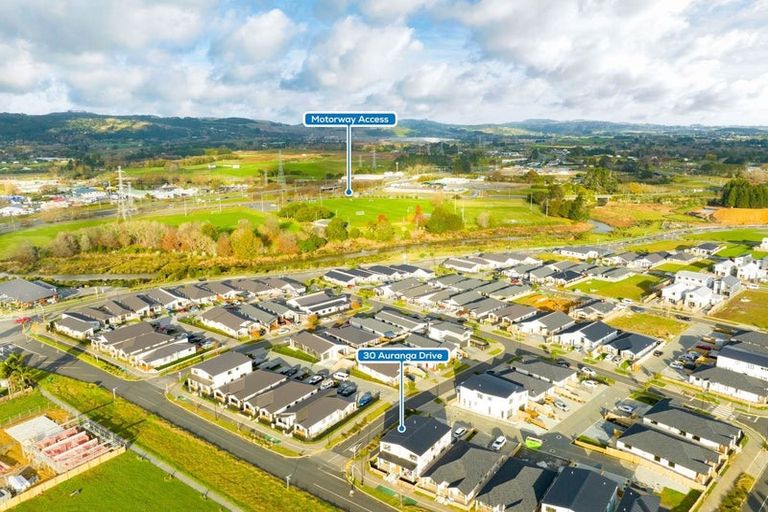 Photo of property in 30 Auranga Drive, Karaka, Papakura, 2113