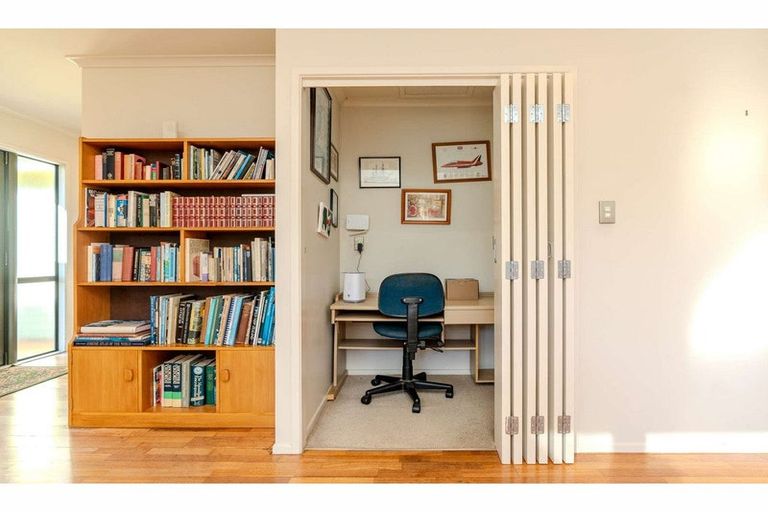 Photo of property in 21a Oakridge Drive, Kerikeri, 0230