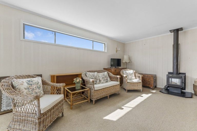Photo of property in 8 Kowhai Street, Levin, 5510