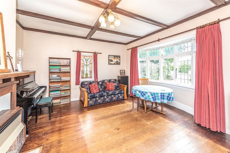 Photo of property in 107 Gonville Avenue, Gonville, Whanganui, 4501