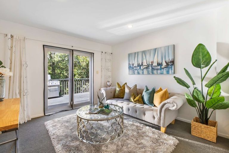 Photo of property in 12a Felton Mathew Avenue, St Johns, Auckland, 1072