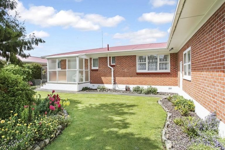 Photo of property in 26 Shirley Avenue, Papakura, 2110