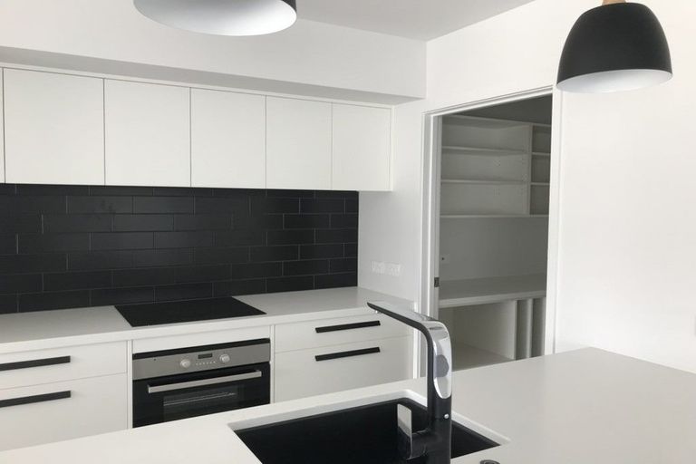 Photo of property in 8 Kahu Close, Wanaka, 9305