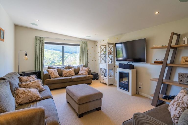 Photo of property in 7 Ocean Vista Lane, Paraparaumu, 5032
