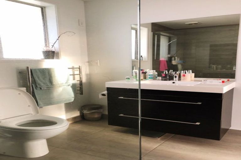 Photo of property in 51 Holloway Street, Waikiwi, Invercargill, 9810