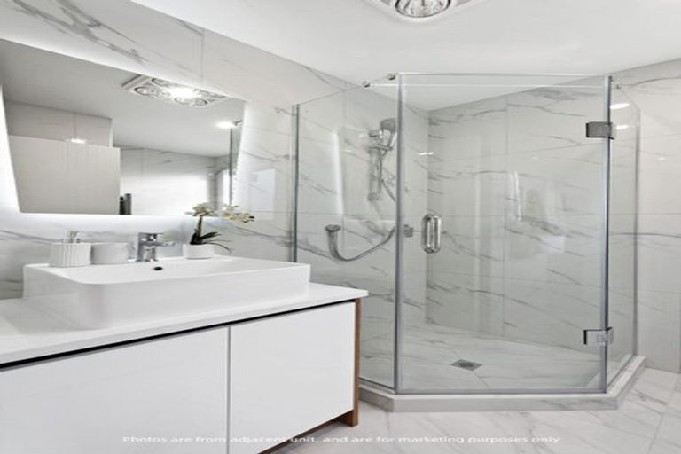 Photo of property in 315b Bucklands Beach Road, Bucklands Beach, Auckland, 2012