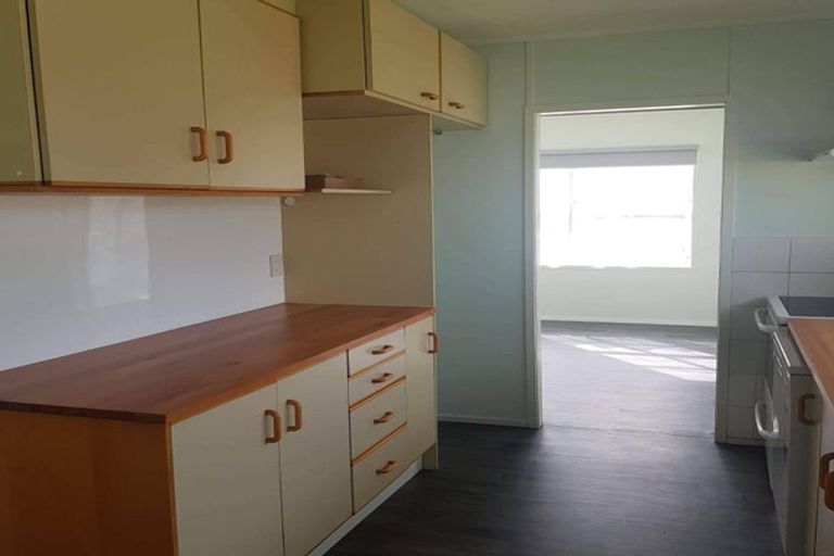 Photo of property in 61 Sandspit Road, Waiuku, 2123