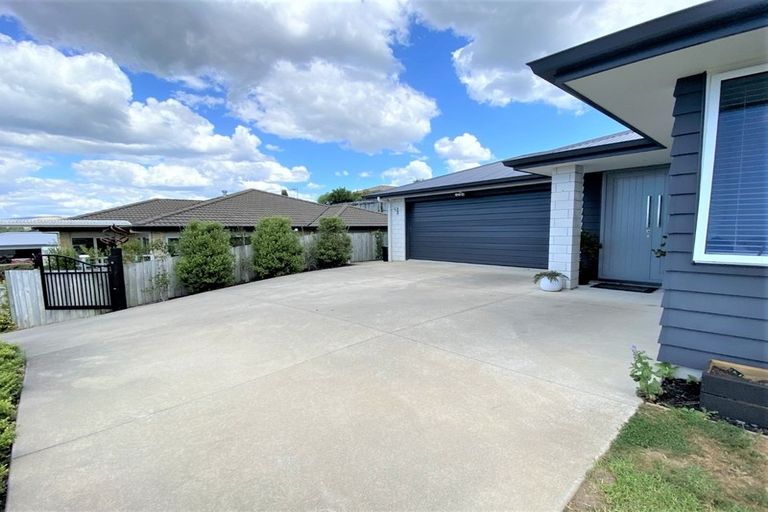Photo of property in 25 Merlot Drive, Pyes Pa, Tauranga, 3112