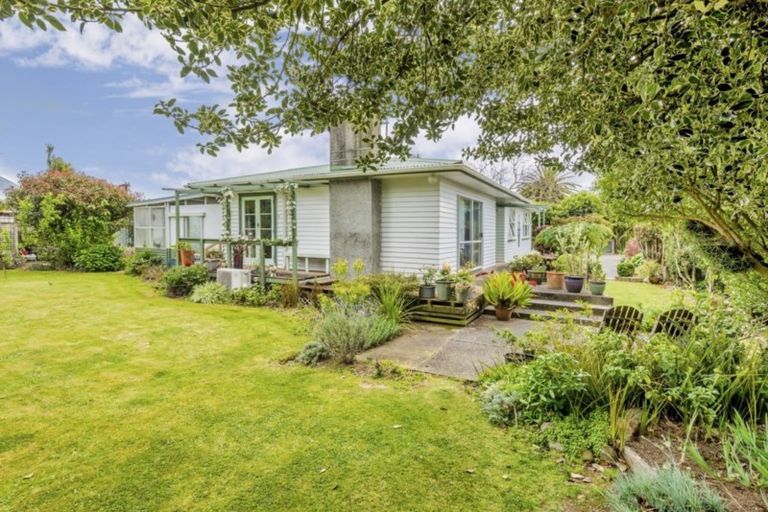 Photo of property in 153a Queen Street West, Levin, 5510