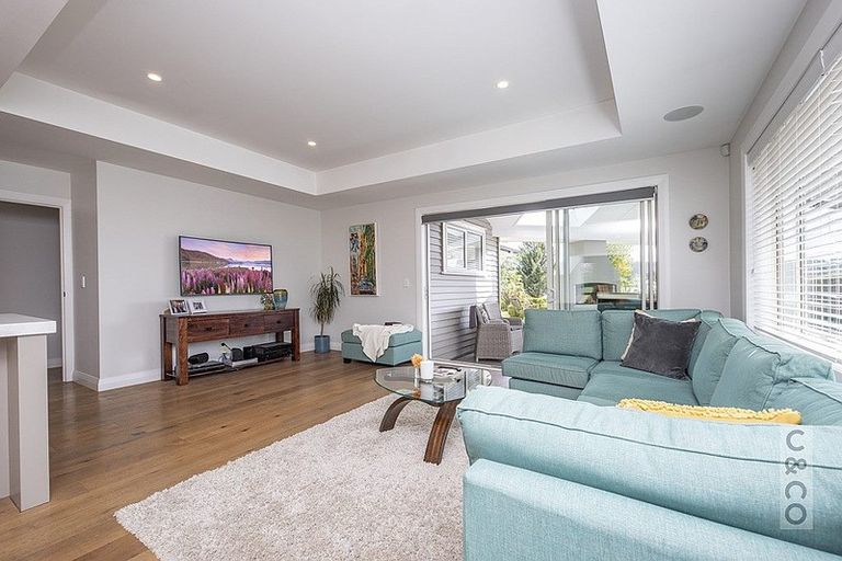 Photo of property in 65 Kaipara Portage Road, Riverhead, 0820