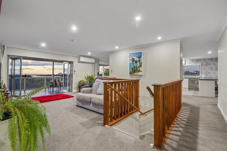 Photo of property in 20 Bayvista Close, Welcome Bay, Tauranga, 3112
