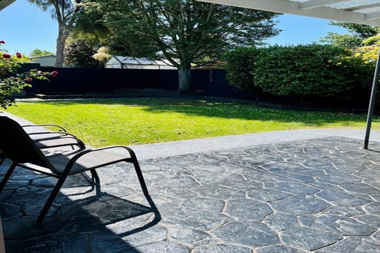 Photo of property in 28 Shannon Place, Belfast, Christchurch, 8051