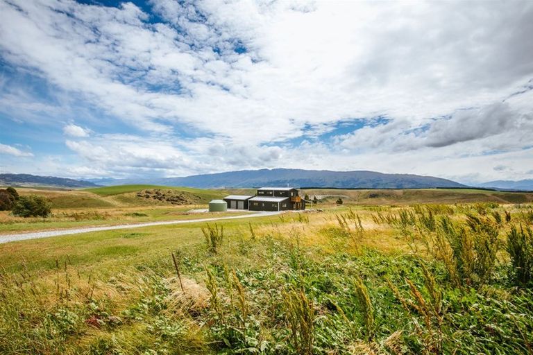 Photo of property in 138 Ruffell Road, Tarras, Cromwell, 9383